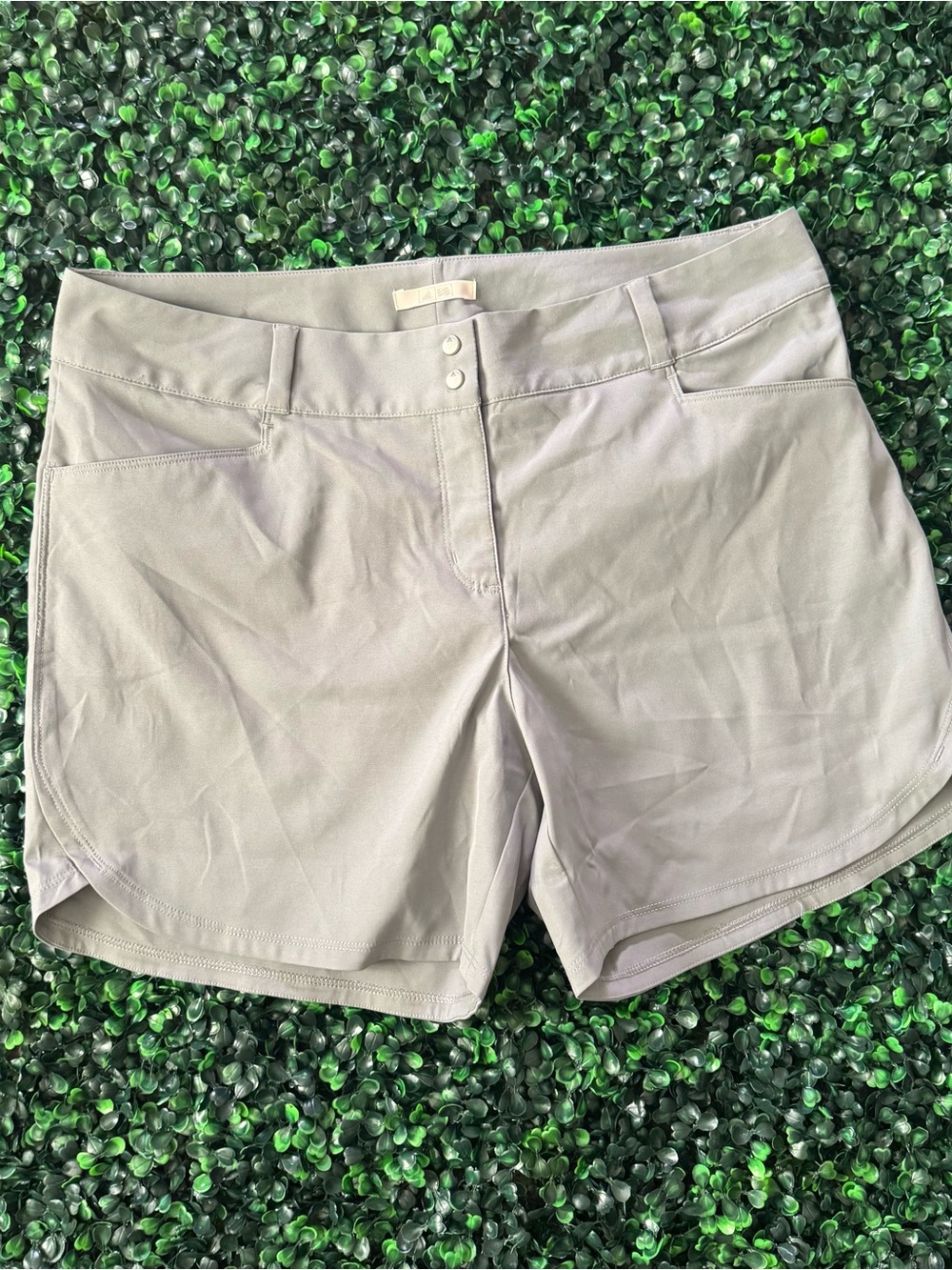 NWT Adidas grey golf shorts Size 10